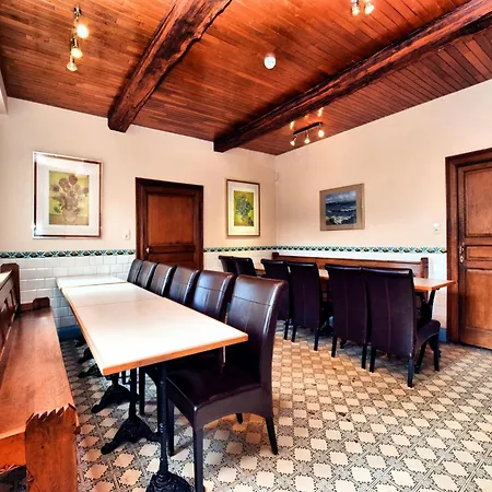 Luxurious Mansion With Indoor Pool And Sauna, Cleaning Included Holiday home