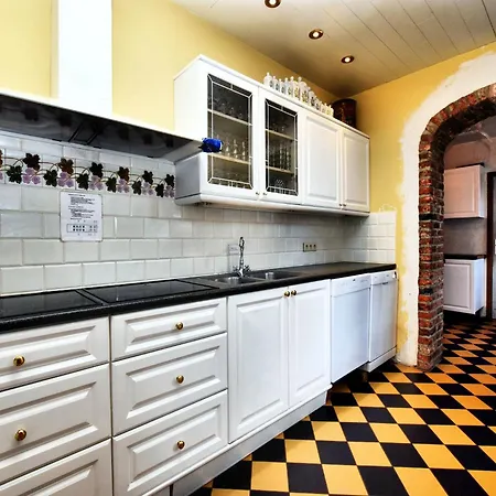 Holiday home Luxurious Mansion With Indoor Pool And Sauna, Cleaning Included Mesnil-Saint-Blaise