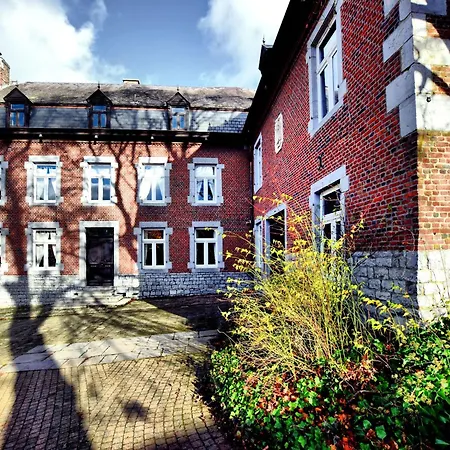 Luxurious Mansion With Indoor Pool And Sauna, Cleaning Included Holiday home *